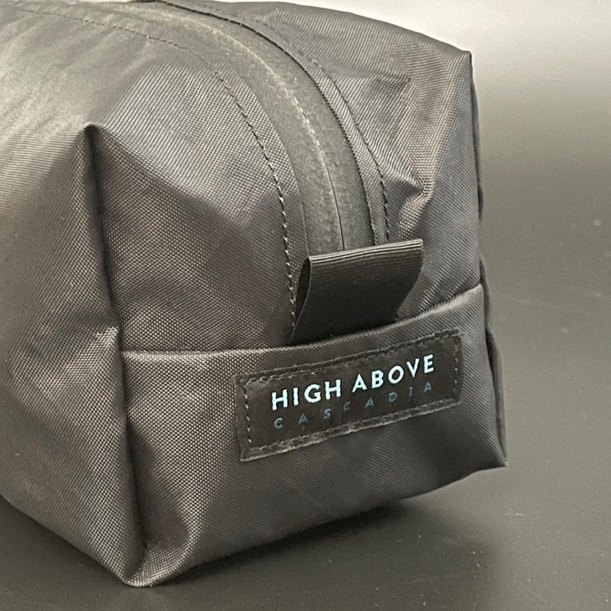  Toiletry Pouch - High Above